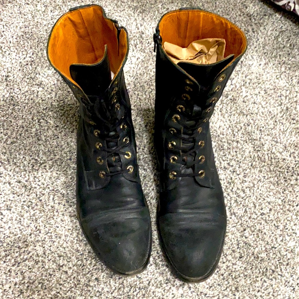 Levi’s Boots Italian collaboration.